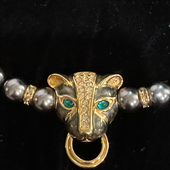 Vintage KJL Faux Grey Pearl crystal enameled panther necklace & earrings Set - Picture 6 of 11
